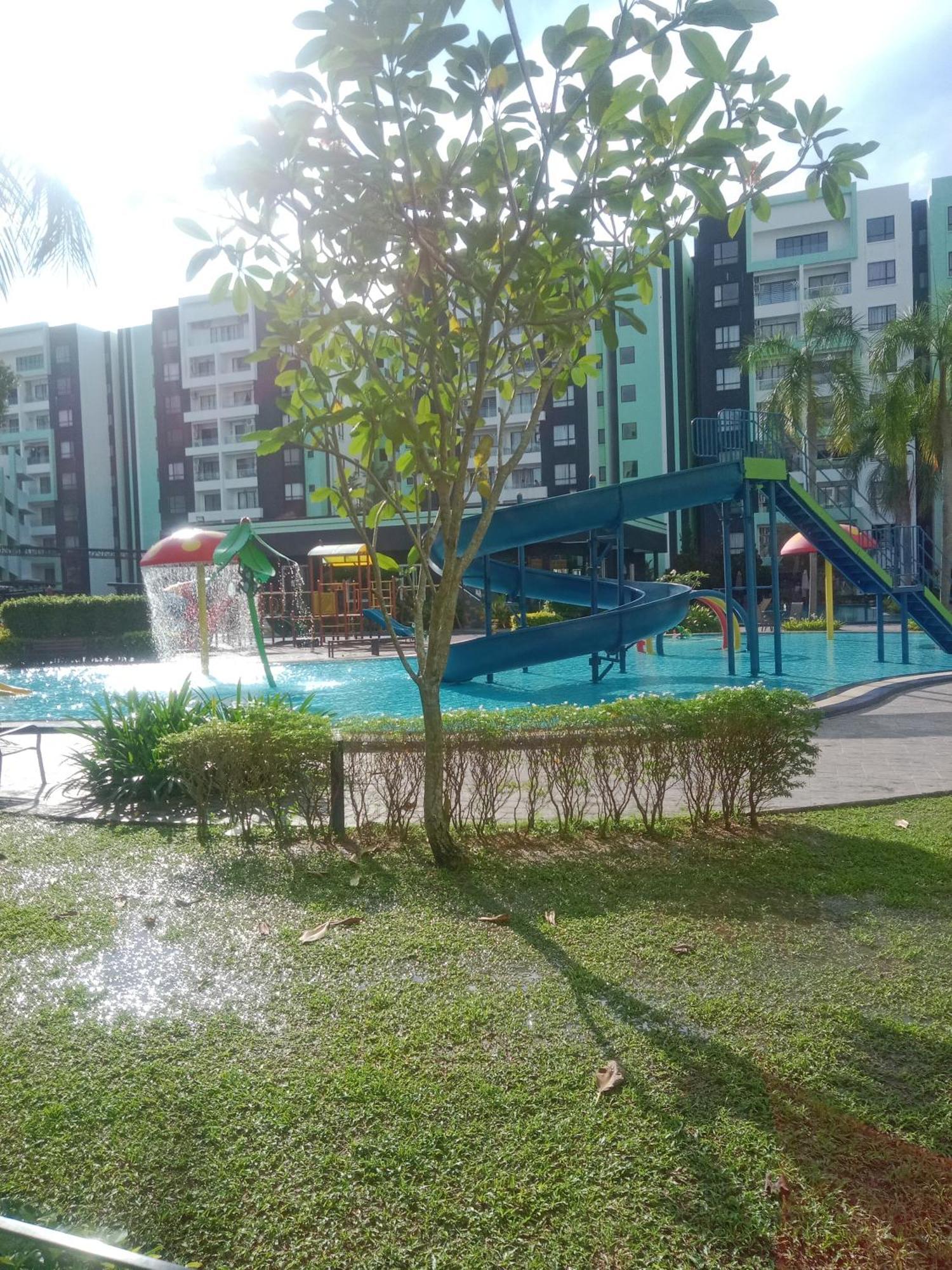 Pangsapuri Front Waterpark Ground Floor
