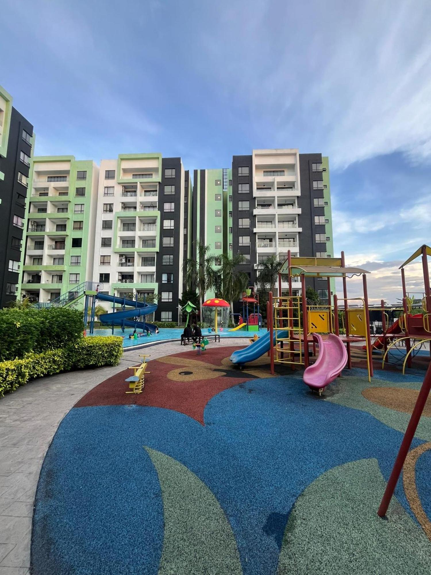 Front Waterpark Ground Floor Pangsapuri Ipoh