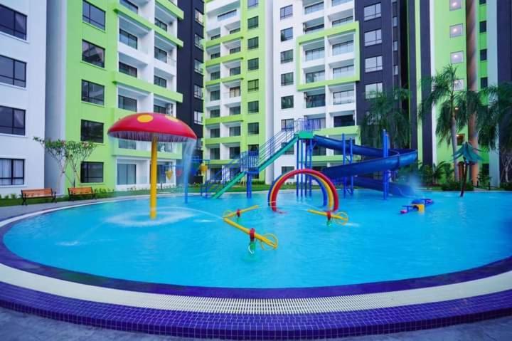 Front Waterpark Ground Floor Ipoh